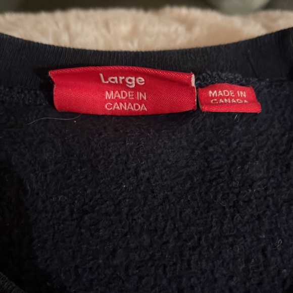 Worn one time, authentic crew neck supreme box logo size large - Picture 2 of 3